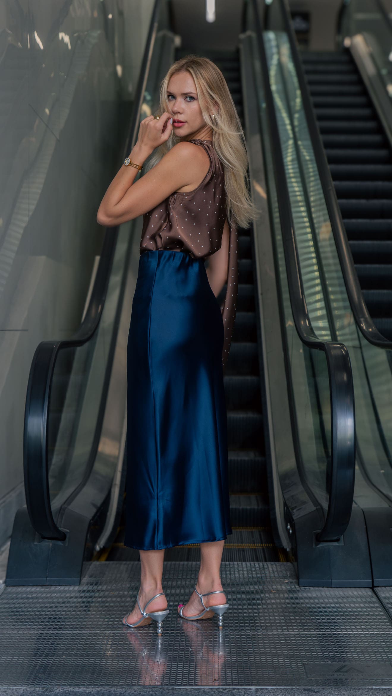 Falda satín